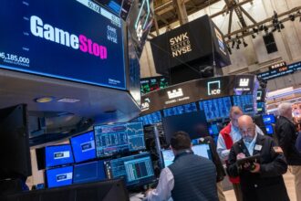 New T+1 Settlement Rules: How Investors Stand To Benefit