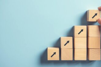 Aviva's share price is tipped to rise 17%! Time to buy?