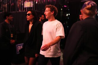 Mark Zuckerberg Sings 'Get Low' as a Gift to Priscilla Chan