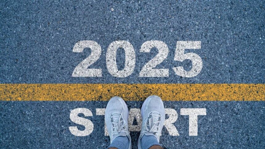 Runner standing at the starting point with 2025 year for starting in new year 2025 to achieve business planing and success concept.