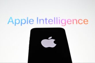 Best Apple Intelligence, Samsung Galaxy AI Features: Survey