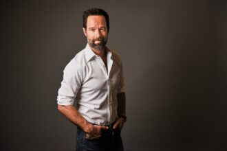 Chris Diamantopoulos on His New Amazon Show "The Sticky"