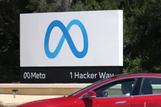 Meta’s ad biz stays strong but economic, regulatory uncertainty looms